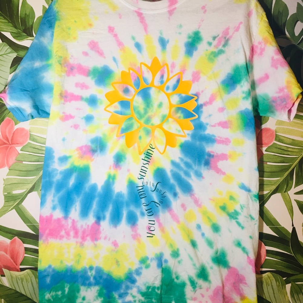 Sunflower Tee 🌻